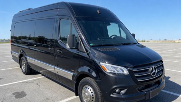 lenexa employee shuttle van service
