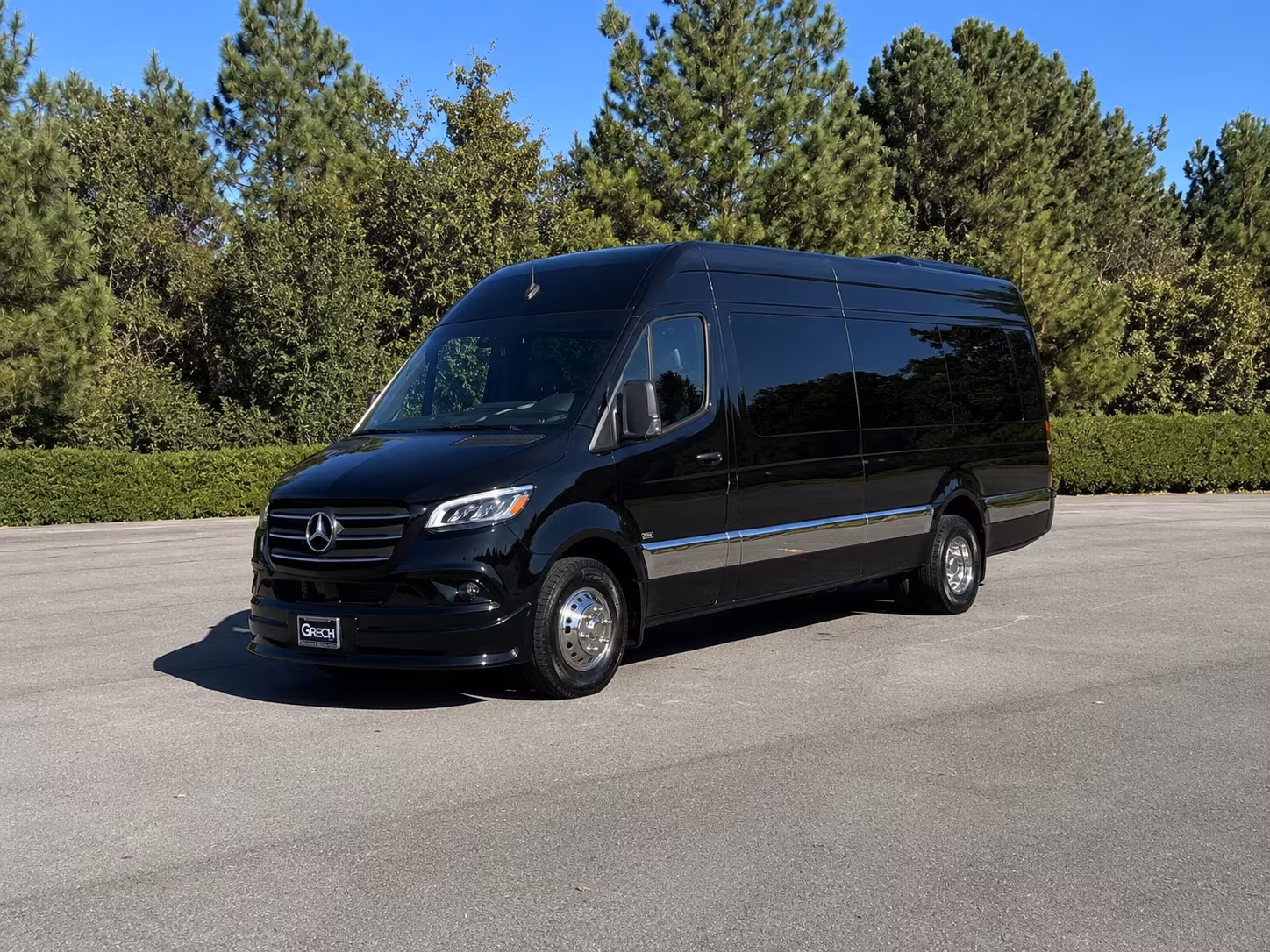 overland park 15 passenger sprinter van